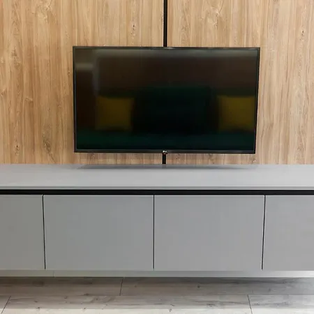 Apartamento Royal Vip On Pidmurna 24 *