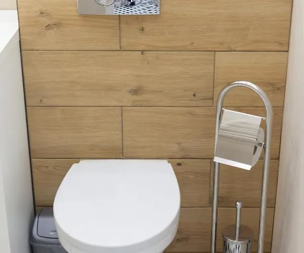 Royal Vip On Pidmurna 24